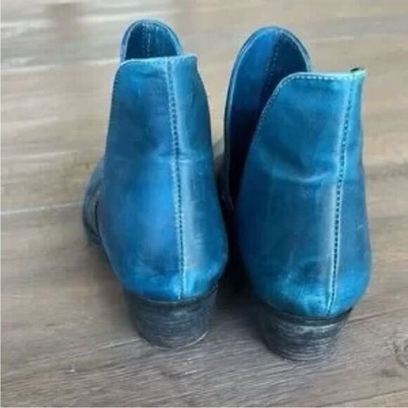 Free People Blue Charm Double V Ankle Boots US 6.5 - Picture 11 of 11